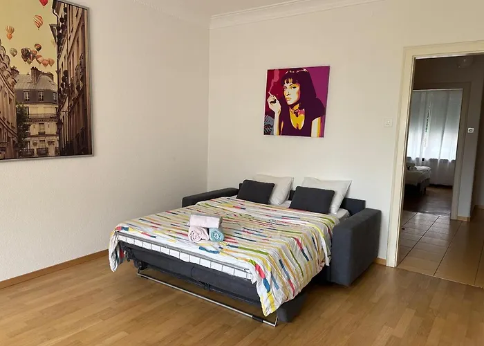 2 Bedrooms 10 Min From The Train Station Lausanne